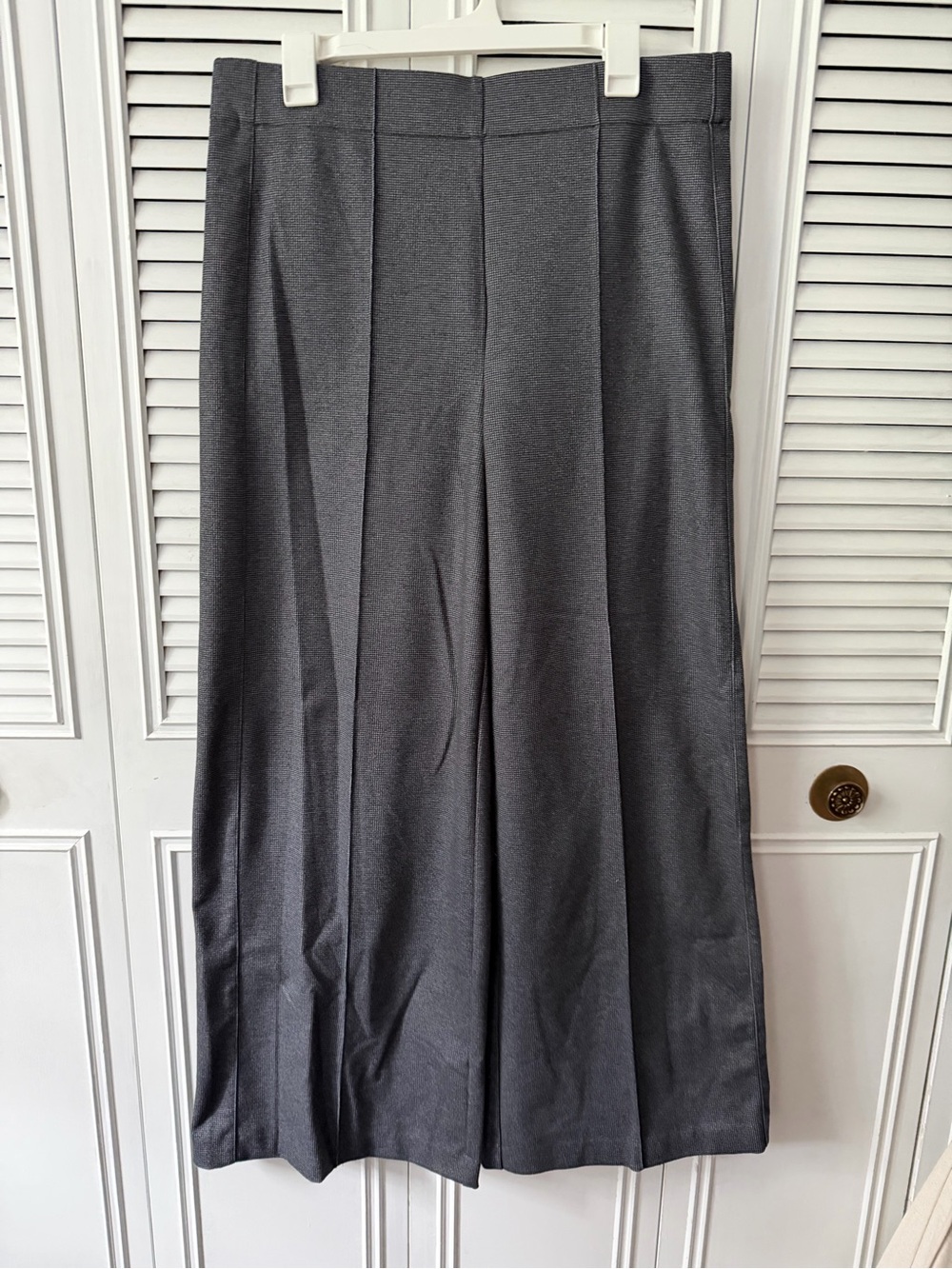 Gray Wide-Leg Women's Dress Pants - Classic Office Style